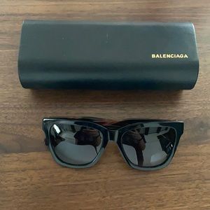 Balenciaga Womens Sunglasses BA 98 01B 55-17 140 3